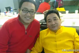 句号顺利的上半生：合作赵本山拜师姜昆，7登春晚成名，娶小娇妻图片