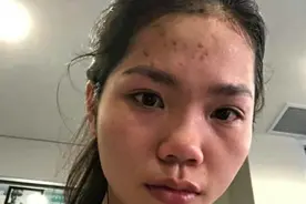 越南留学生戴口罩在澳洲遭辱骂：滚回自己国家，自我辩护被泼饮料图片