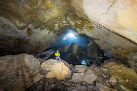探秘广东阳山喀斯特峰丛深处一处巨大暗黑空间图片