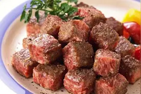 长期给小孩每天喂40克牛肉，半年后会变成什么样？视频封面
