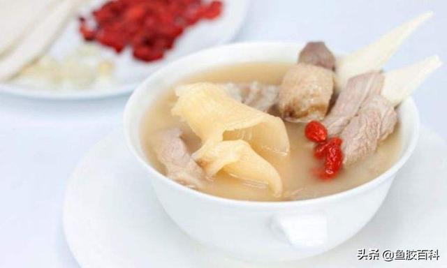 鸡骨草煲鸡花胶 2026年鸡骨草煲鸡花胶汤的做法