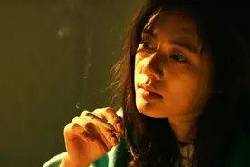 韩国孤女被抛弃，中国婆婆12K金手镯娶进门，年入4000万赚翻10倍图片