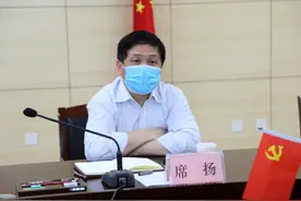 席扬与中国联通广西分公司总经理薛吉平座谈图片