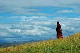 仓央嘉措：身为六世达赖却风流放纵，叛逆背后隐藏怎样的悲情人生图片