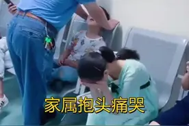 那个被父亲击头患癫痫的孩子，我不相信他长大后会孝顺图片