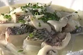 罗非鱼萝卜汤的家常做法，简单易学非常好喝，回家一定要试试视频封面