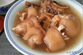 1个猪蹄，2只墨鱼干，教你福建这做法太美味，营养滋补，香气四溢图片
