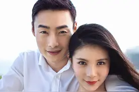 “奥运冠军”夫妇何姿秦凯，退役后结婚生子，但是衣品魅力不减图片