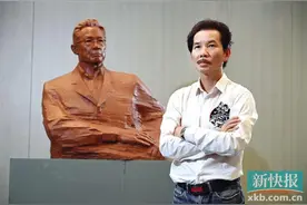 致敬真英雄 再塑钟南山像《山高人为峰》图片