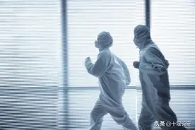 千万别生吃！90后女子体内取出2条活虫，竟是这东西惹祸！湖北很常见图片