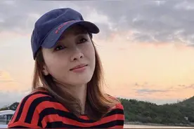 还记得女神黎姿吗？她50岁长这样图片