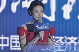来自内蒙古的央视知名主持人图片
