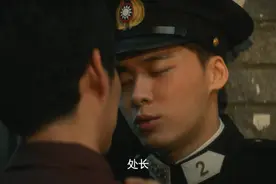 隐秘而伟大：王泷正出道17年，40岁遇金晨李易峰，终于火了图片