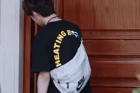 王一博的带货能力有点强，你买到Nike同款了嘛？盘点Nick家的包包图片
