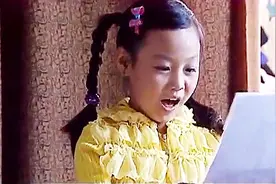 警察爸爸把犯人画像带到家里，没想到被小女儿一眼认出是胖叔叔！视频封面
