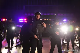 喀什地区公安局特警支队特战大队党支部：党建引领实战 勇持利剑冲锋图片