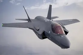 F35改反潜机针对中国潜艇？美专家：中国潜射导弹太强不得不防图片