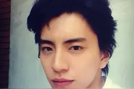 上过美国军校，和王思聪午夜蹦迪，王大陆的真实背景不简单图片