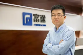 他是腾讯18号员工，微信第1个好友是马化腾，辞职创业成百亿企业董事长！图片