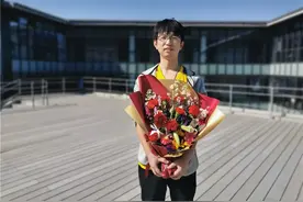 邯郸支援湖北医疗队英雄谱｜胡帅：这一年，我来过武汉图片