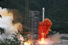 北斗全球组网，金一南：后来者居上，功能强大图片