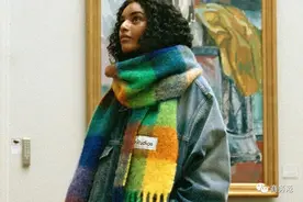 冬天必备的羊绒围巾！这14个品牌高级好看又温暖图片