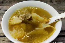 广东人的家常便饭，三伏天给家人煲这道汤，健脾益胃，清甜好喝图片
