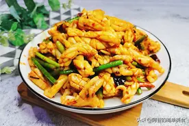 教你做道炒鱿鱼，鱿鱼香辣又爽脆，味道棒极了图片