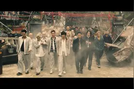 热血高校，鬼邪联手凤仙对战毒枭，打斗场面十分过瘾图片