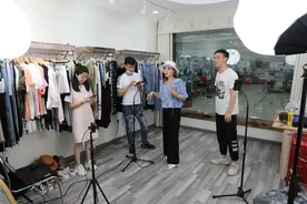 “女裤之都”仙桃毛嘴直播战报出炉！三场卖出3.5万条女裤…图片