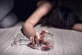 有些人醉酒后容易断片，如何才能避免酒后断片发生？图片