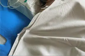 15岁男生遭老师殴打颅内血肿！涉事老师：人是我打的，头是他道歉磕伤的图片