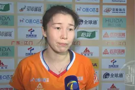 浙江女排“大姐大”，带伤坚守，为爱坚持图片