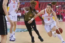 狂砍62分6板4断！国产女版詹姆斯太猛了，女篮奥运会就看她了图片