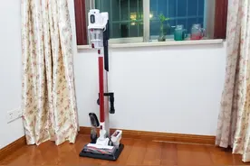 该来个大扫除了，看看斐纳无线手持家用吸尘器展神力图片