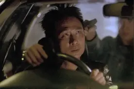 黑白道：黑白两道都游走在灰色地带，让夹在中间的卧底无路可走了图片
