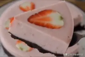周末美食DIY|教你做夏日专属甜品——冰冰凉草莓慕斯蛋糕图片