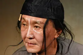 回归人艺再演《茶馆》，吴刚还是迷恋这个舞台图片