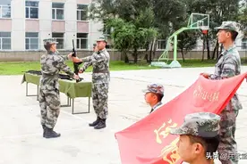 新步枪正快速换装？后勤连新兵都发191，长枪管版或比短突更实用图片