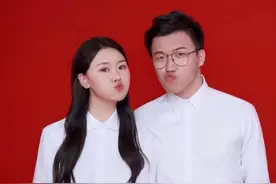小夫妻“结婚证”走红，自带情侣名堪称绝配，网友：孩子该叫啥图片