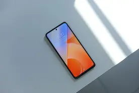 什么时候买手机最便宜？内行人这样说图片