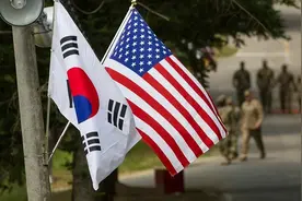 韩国政客参加过香港骚乱，还称要对华强硬，被大使召见后立马改口图片
