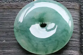翡翠平安扣大集合，你想要都在这图片