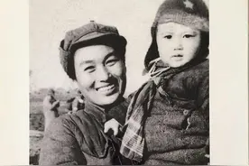 谢富治的夫人：撤职后隐居北京，晚年不慎摔伤，女儿为她争取离休图片