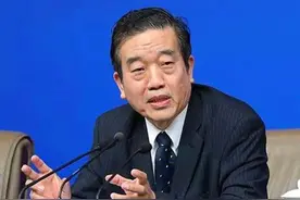 苏士澍痛批“伪书法”丑态百出，曾翔：我退出中书协，拜拜图片
