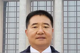 两会特别报道丨俞学文代表：建议提升农业“最先一公里”数字化水平 推动产供销数字化图片