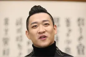 曹云金的肆意情史，背叛师门抛弃美貌妻子，靠名气征服了5个女人图片