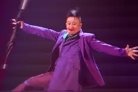 “彪悍美妻”应采儿的神仙婚姻：她的“河东狮吼”，实乃婚姻精髓图片