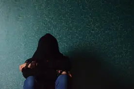 如何读懂孩子的“自杀式呼救”——浅析青少年抑郁真相图片