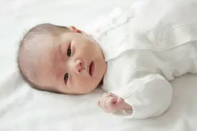 婴儿6个月是免疫力的分水岭，宝妈牢记这6点，宝宝少生病图片